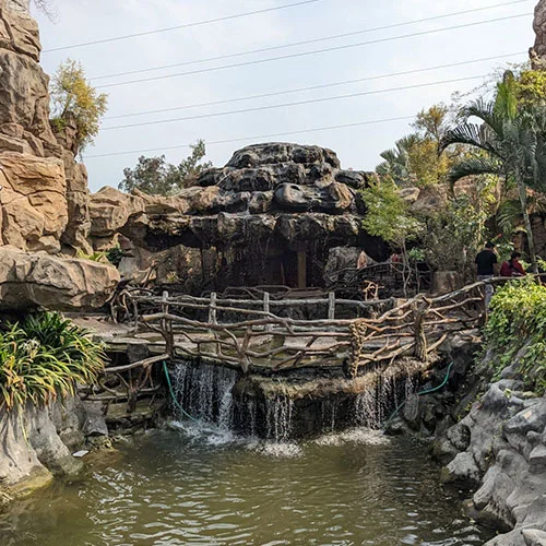 ma-trikuta-dham_rcaiIZUk